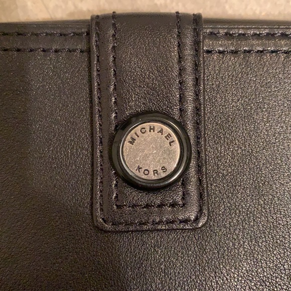 BNWT! Michael Kors Leather Wallet - Picture 2 of 6